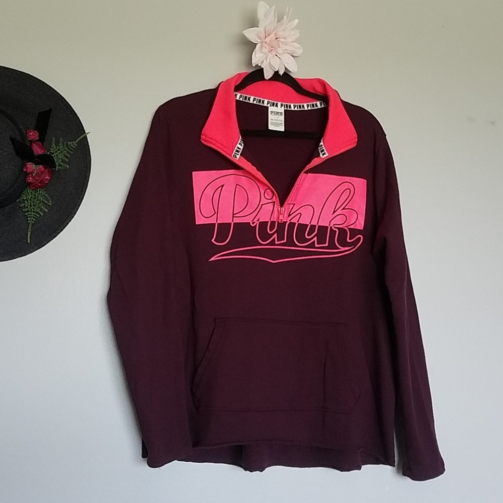 ✨️LAST CHANCE✨️ Pink Quarter Zip Graphic Sweatshirt